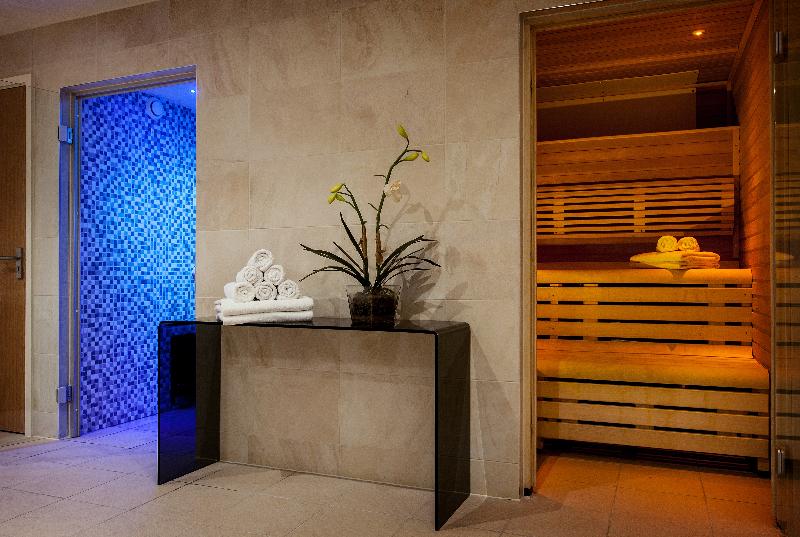 Down Hall Country House - Aktivite