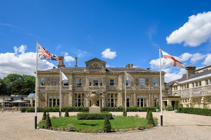 Down Hall Country House - Genel
