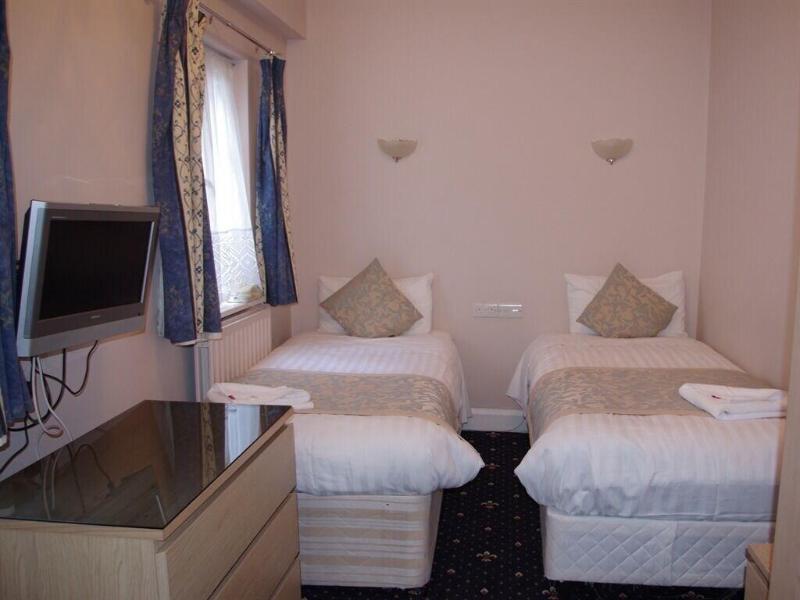 Belmont & Astoria Hotel - Oda