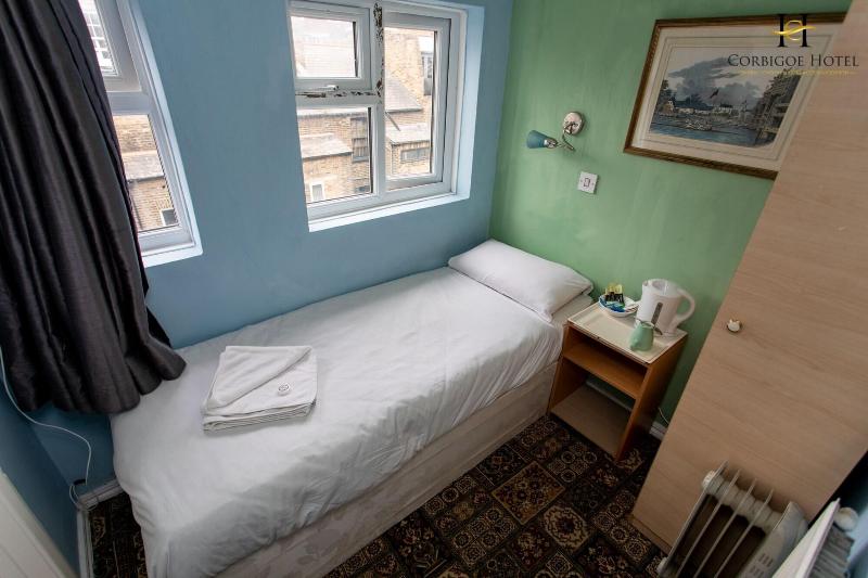 Corbigoe Hotel - Oda
