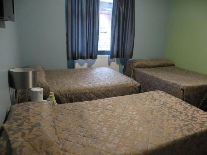 Corbigoe Hotel - Oda