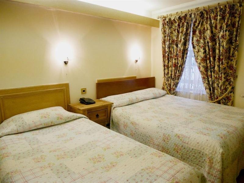 Gresham Hotel - Aktivite