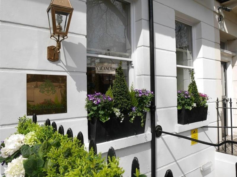 Gresham Hotel - Genel