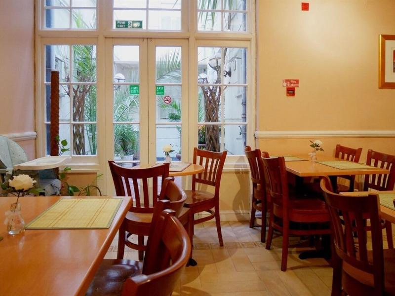 Gresham Hotel - Restoran