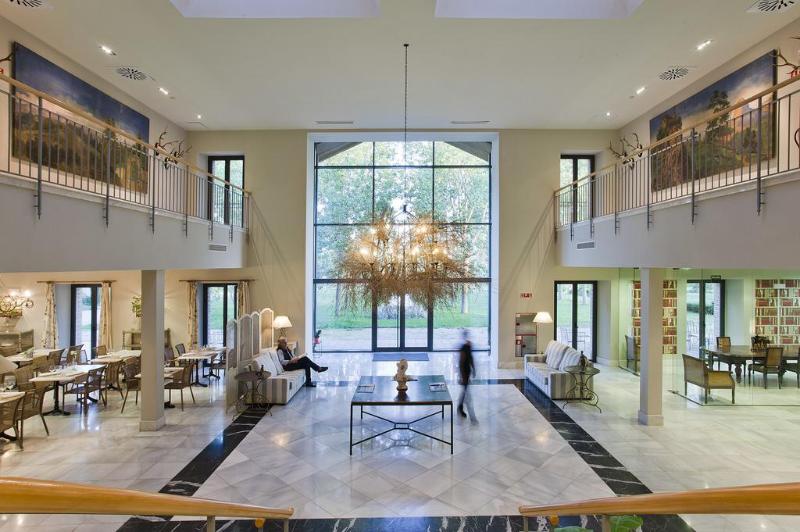 Villa Marcilla - Genel