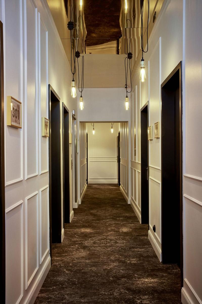 Sir Savigny Hotel - Lobi