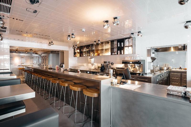 Sir Savigny Hotel - Restoran