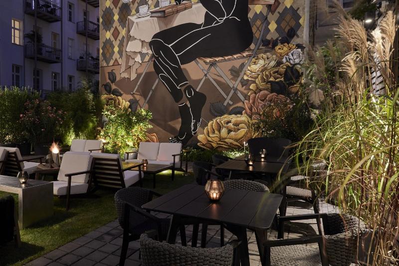 Sir Savigny Hotel - Teras