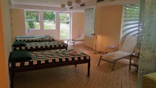 Relexa Waldhotel Schatten fotoÄŸrafÄ±