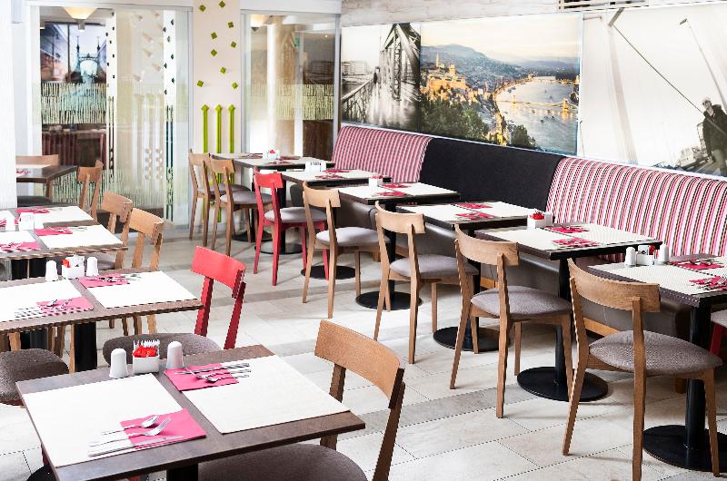 The Three Corners Hotel Art - Restoran