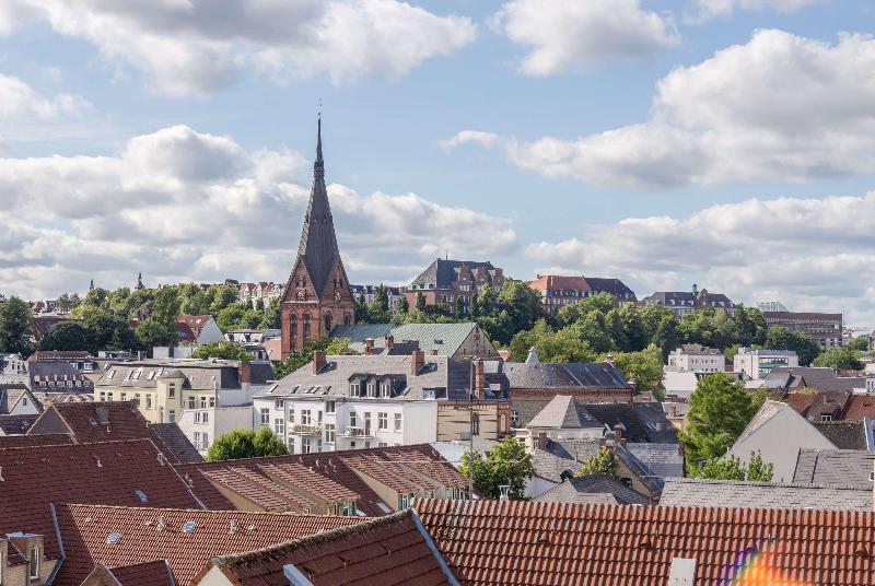 Sunday Hotel Flensburg - Genel