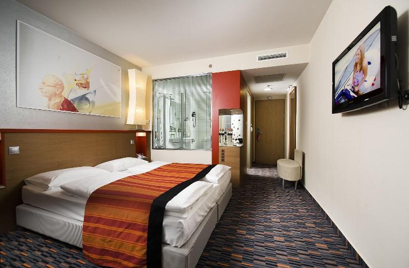 Royal Park Boutique Hotel - Oda
