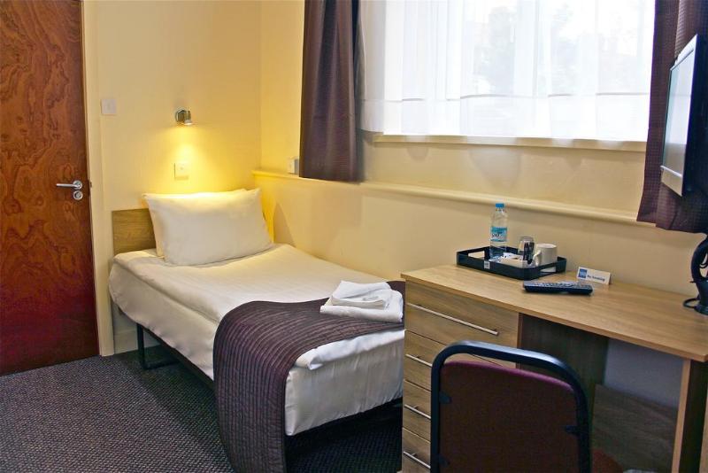 Central Hotel Golders Green - Oda