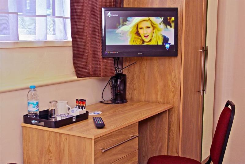 Central Hotel Golders Green - Oda
