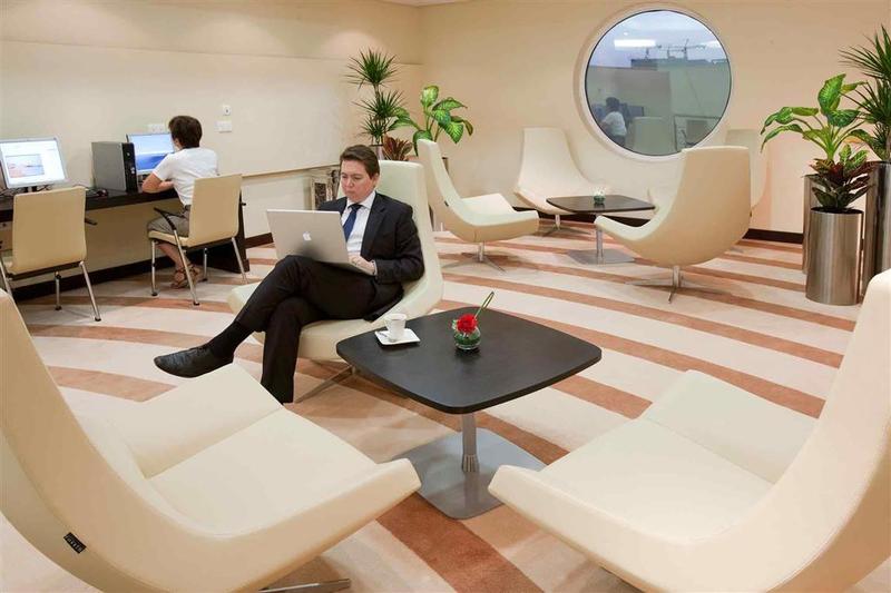 Ibis Muscat - Toplantı