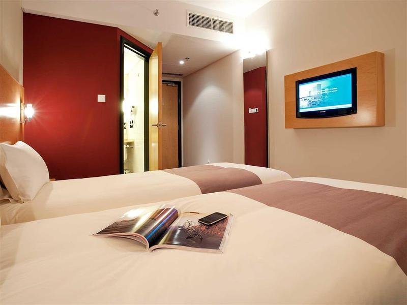 Ibis Muscat - Genel