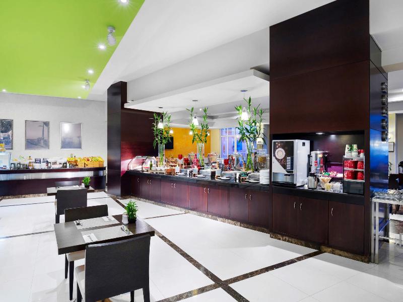 Ibis Muscat - Restoran