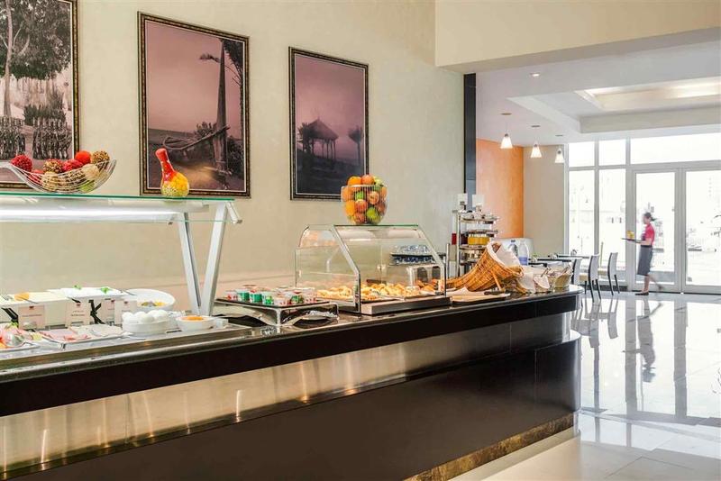 Ibis Muscat - Restoran