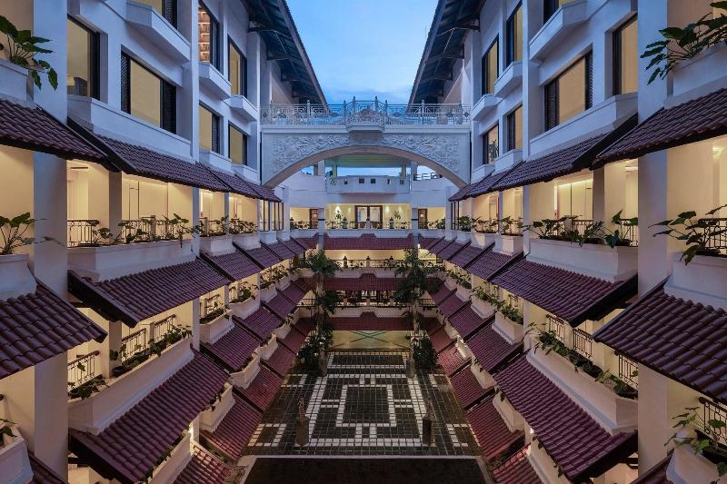 Sheraton Mustika Yogyakarta - Lobi