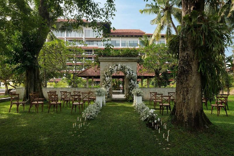 Sheraton Mustika Yogyakarta - Havuz