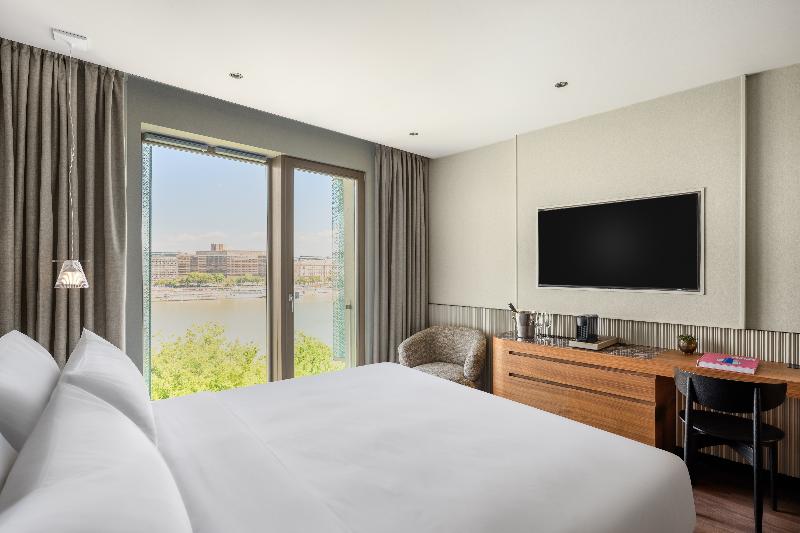 Leon Hotel & Lounge - Oda