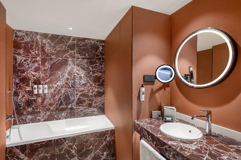 Leon Hotel & Lounge - Oda