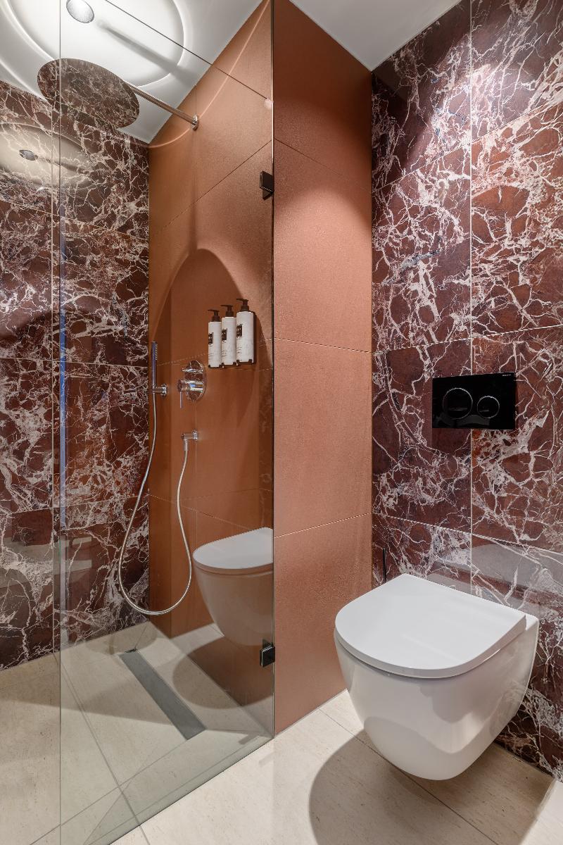 Leon Hotel & Lounge - Oda