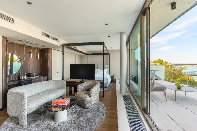Leon Hotel & Lounge - Oda