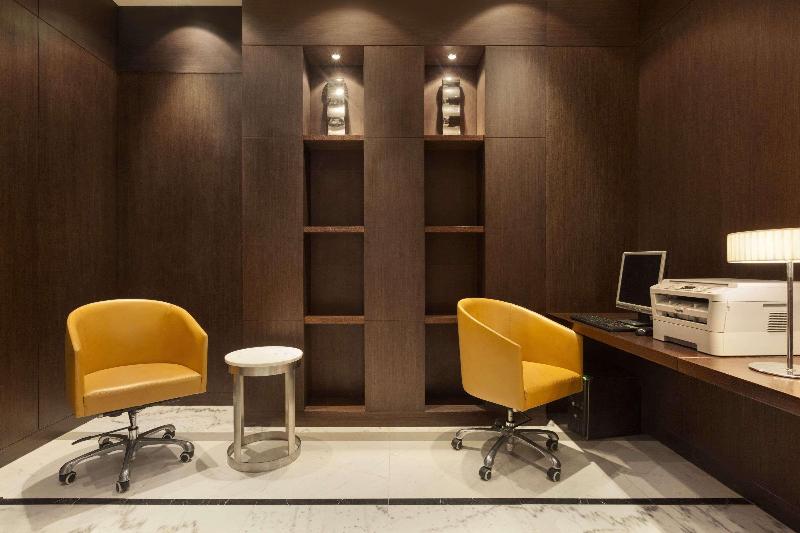 Montreal Barsha Hotel - Toplantı