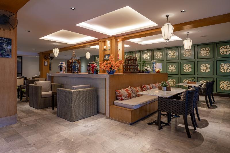 Sawaddi Patong Resort & Spa by Tolani - Lobi