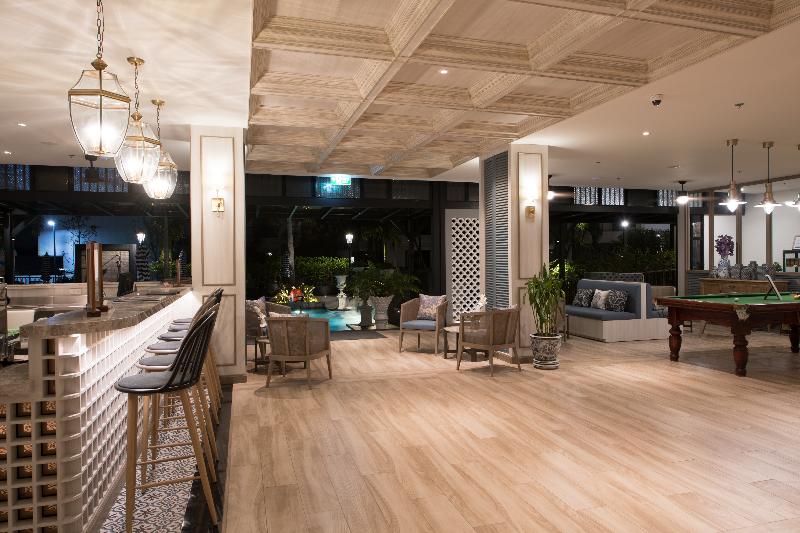 Sawaddi Patong Resort & Spa by Tolani - Lobi