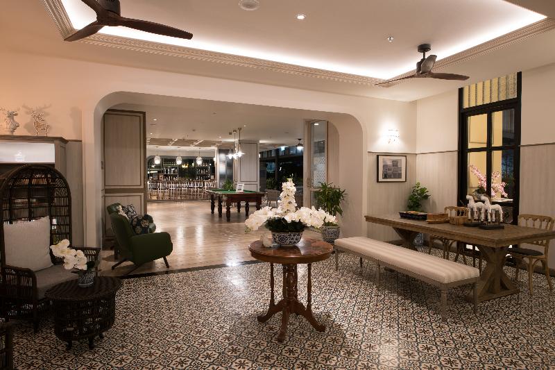 Sawaddi Patong Resort & Spa by Tolani - Lobi
