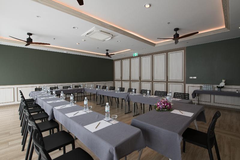 Sawaddi Patong Resort & Spa by Tolani - Toplantı