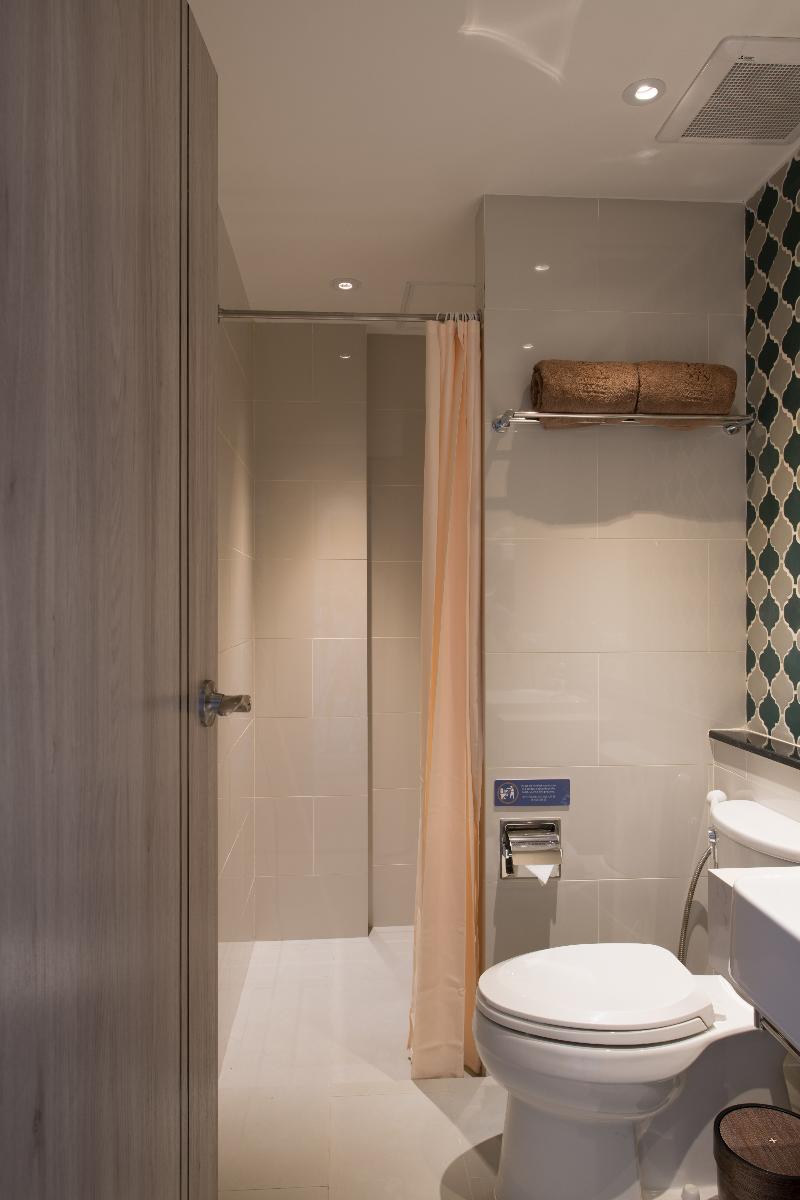 Sawaddi Patong Resort & Spa by Tolani - Oda
