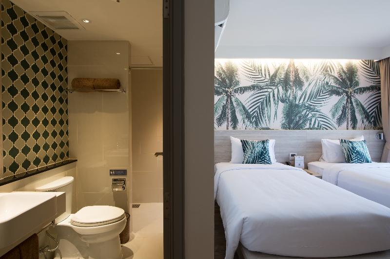 Sawaddi Patong Resort & Spa by Tolani - Oda