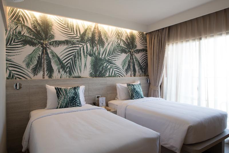 Sawaddi Patong Resort & Spa by Tolani - Oda