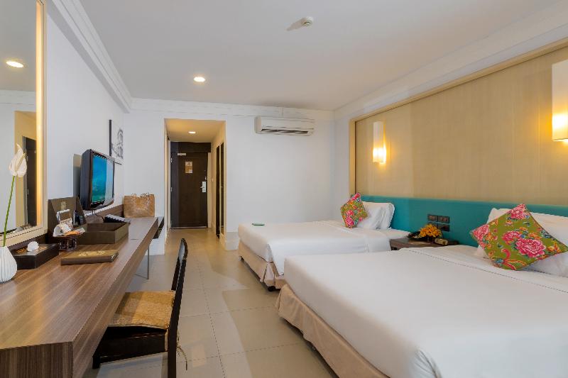 Sawaddi Patong Resort & Spa by Tolani - Oda