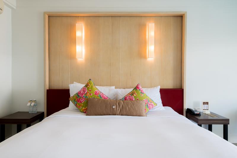 Sawaddi Patong Resort & Spa by Tolani - Oda