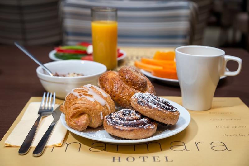 Marmara Hotel****Budapest - Restoran