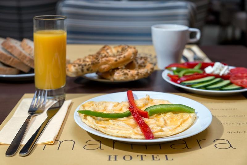 Marmara Hotel****Budapest - Restoran