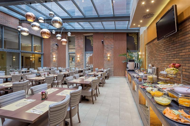 Marmara Hotel****Budapest - Restoran