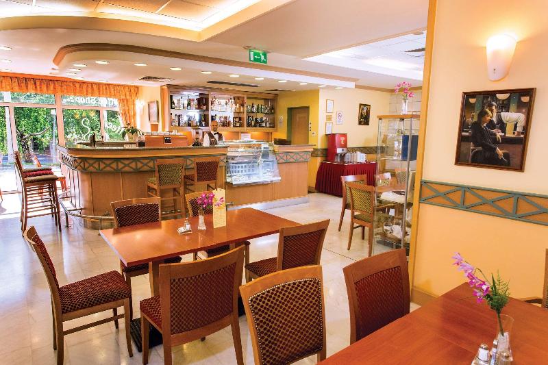 Danubius Hotel Arena - Lobi