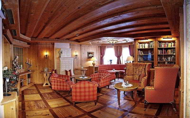 Traumhotel Alpina otel fotoğrafı
