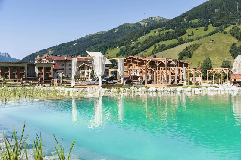 Traumhotel Alpina - Genel