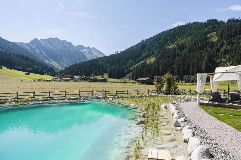 Traumhotel Alpina - Genel
