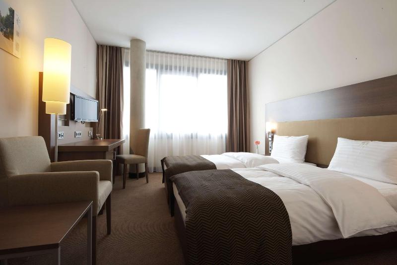 IntercityHotel Mannheim - Oda