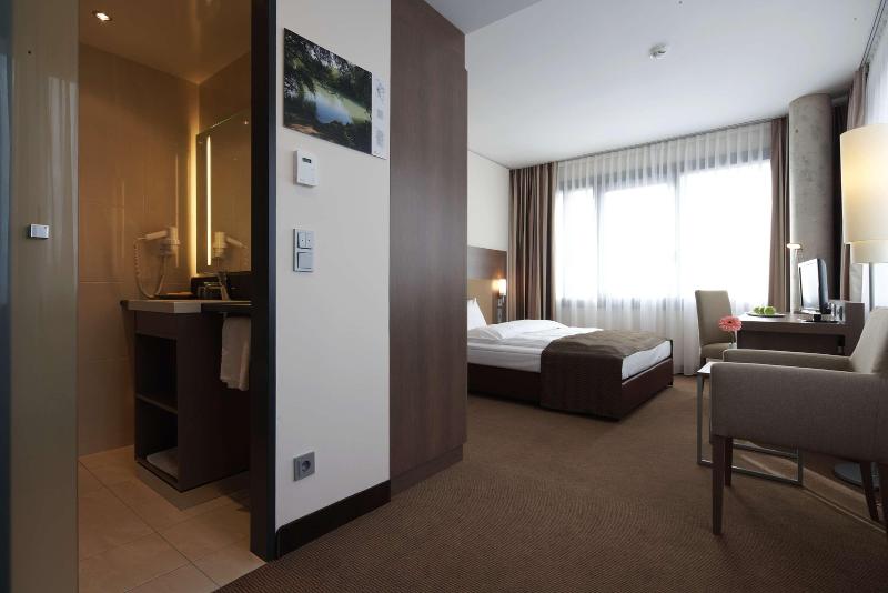 IntercityHotel Mannheim - Oda