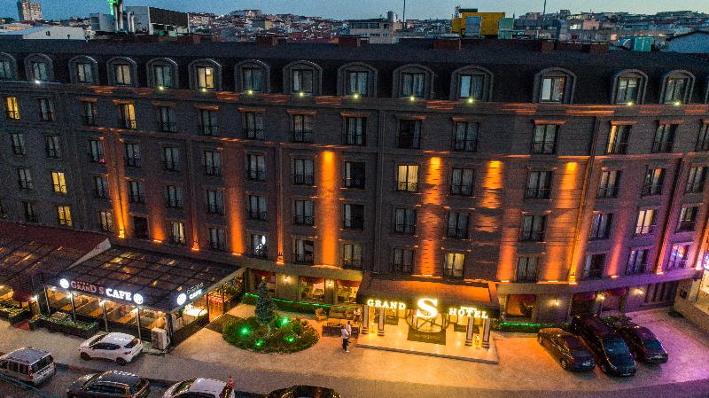 Grand S Hotel - Genel