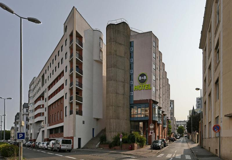 B&B HOTEL Le Mans Centre - Genel