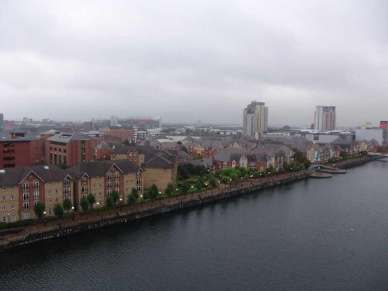 Quay Apartments - Genel